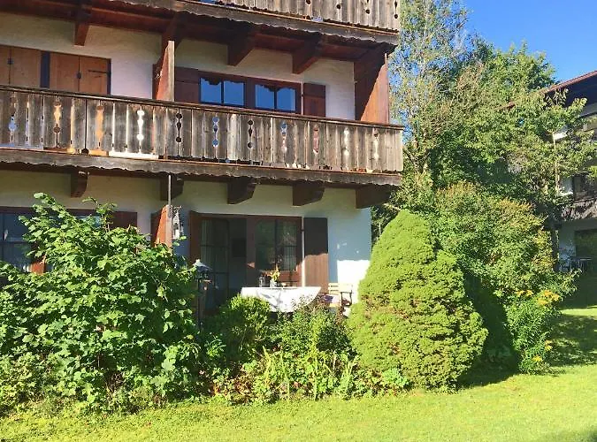 Spitzstein Bentz Apartment *